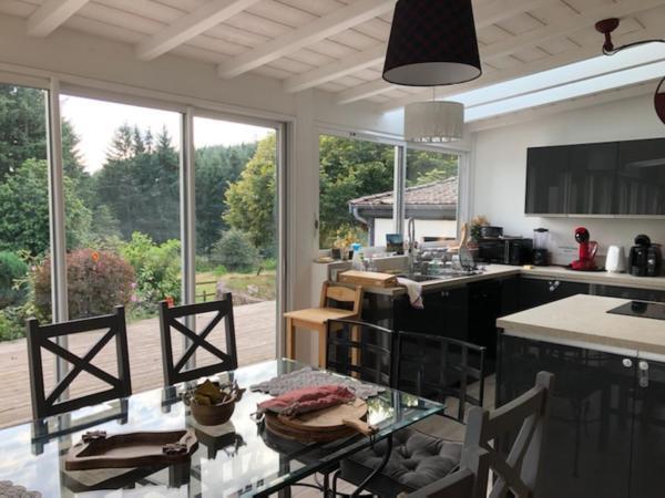 Le Chalet De La Goutte Saint-Appolinaire  Exteriör bild