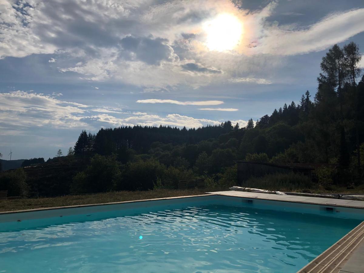 Le Chalet De La Goutte Saint-Appolinaire  Exteriör bild